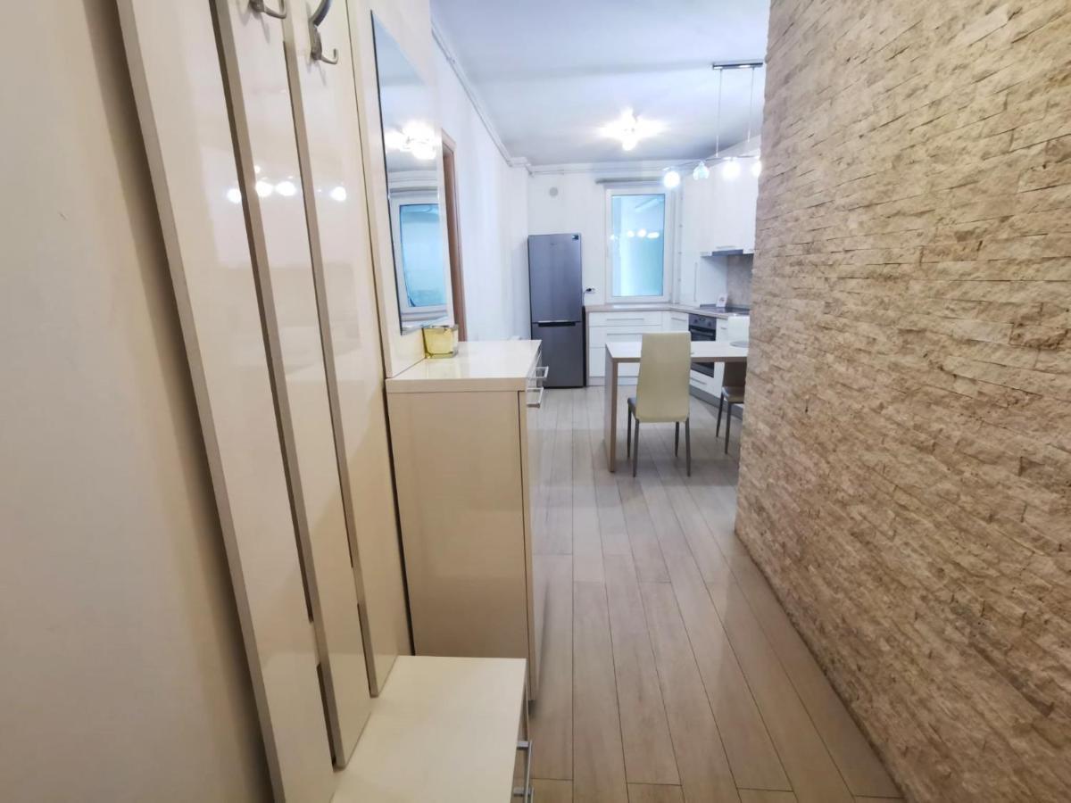 Contemporary Central Apartment In Cluj Napoca מראה חיצוני תמונה